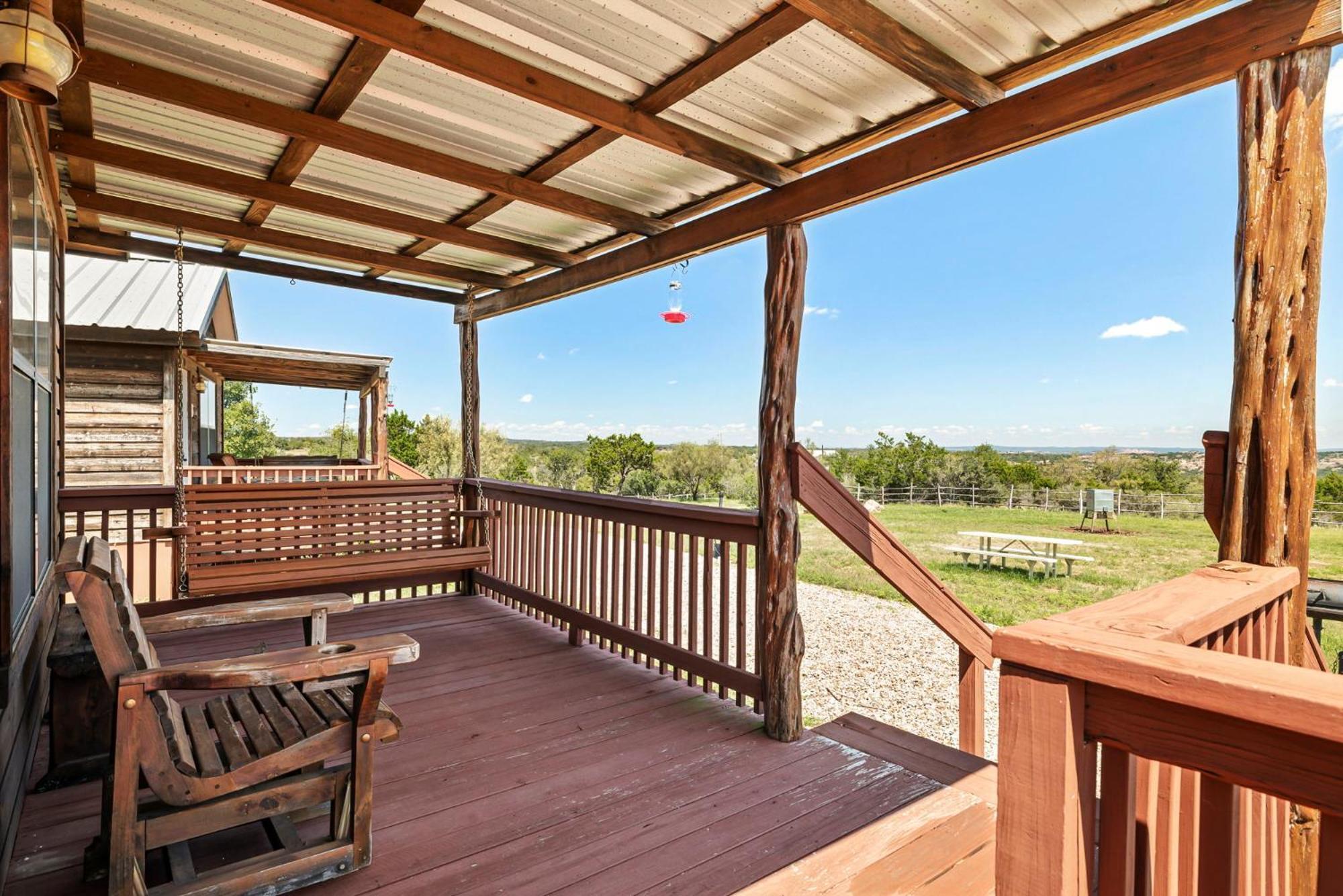 Enchanted Rockview Cabins Crabapple المظهر الخارجي الصورة